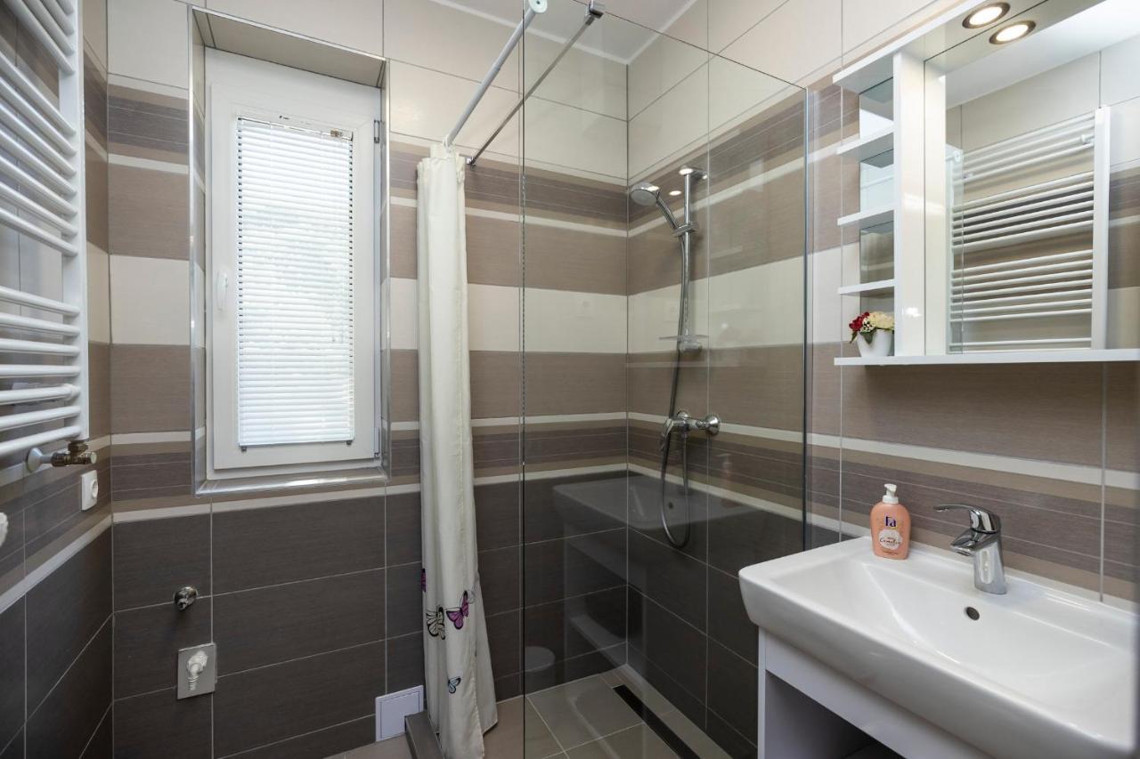 Star Apartman Eger Extérieur photo