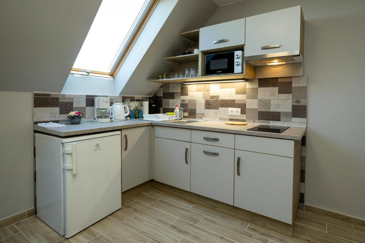 Star Apartman Eger Extérieur photo