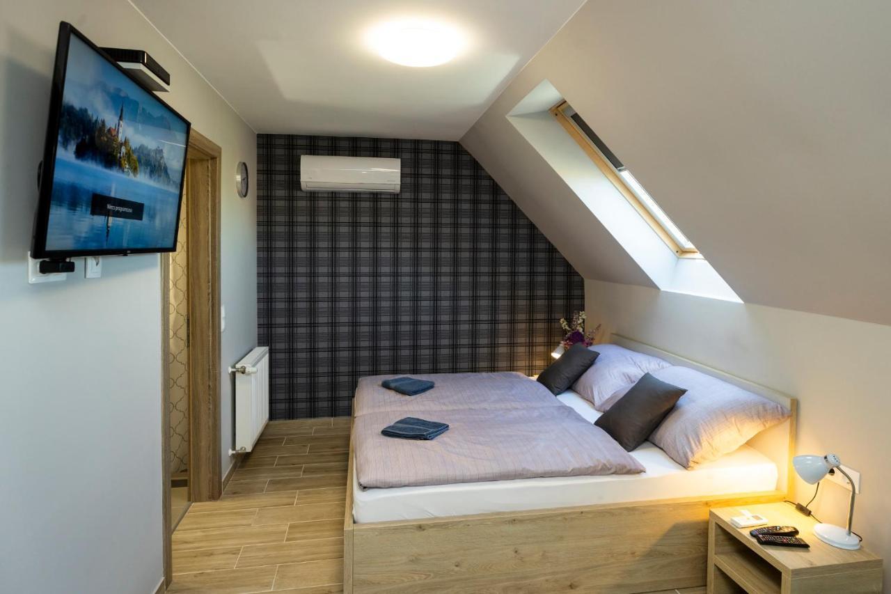 Star Apartman Eger Extérieur photo