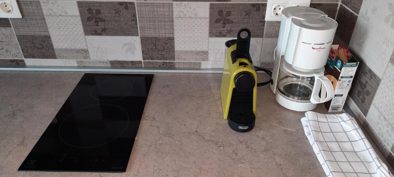 Star Apartman Eger Extérieur photo